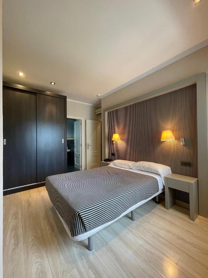 Apartamento Con Piscina Y Parking Apartment Valencia Bagian luar foto